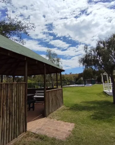 Parrilla y mesones del Quincho El Quillay